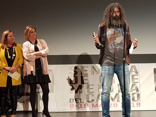 Fernando Bonelli, en el momento de recibir el Roel de Oro. / Cadena SER